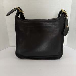 Vintage Coach Legacy Zip Shoulder Bag 9966